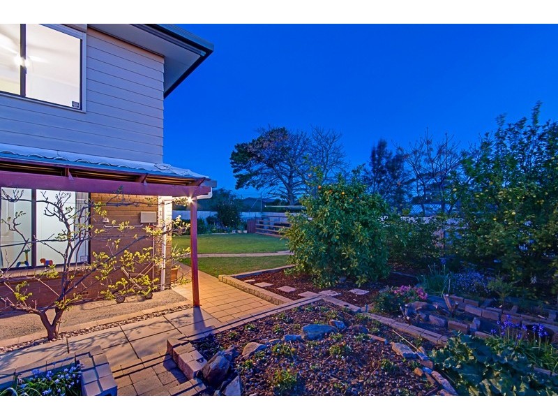 10 Desoto Drive, Port Willunga SA 5173