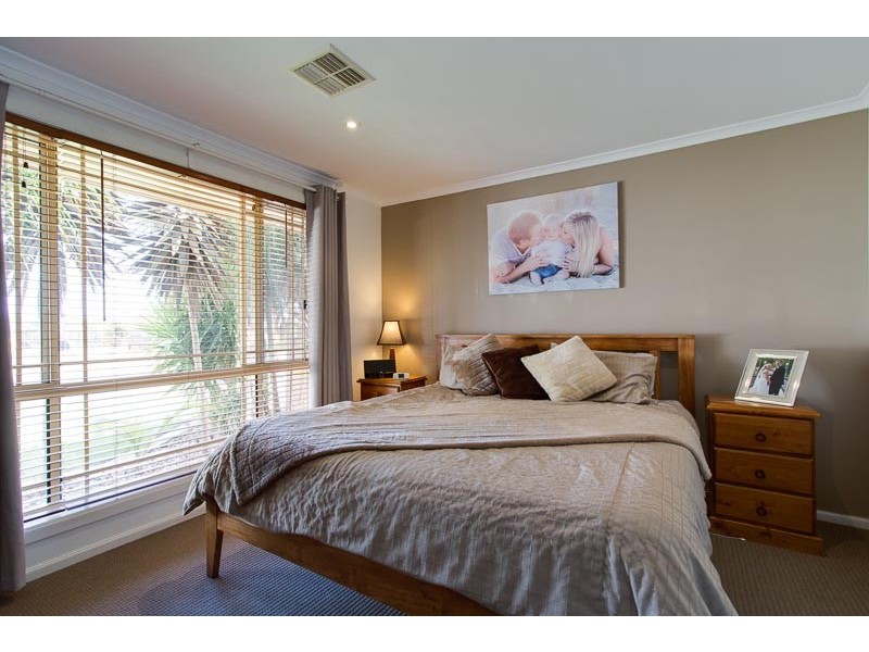 14 Cuttle Street, Aldinga Beach SA 5173