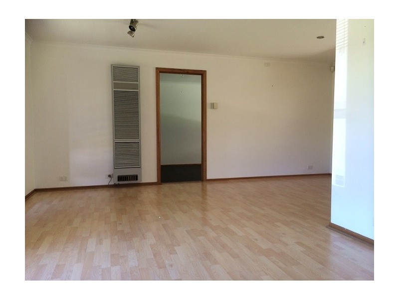 6 Marla Crescent, Noarlunga Downs SA 5168