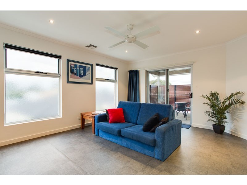 1a Crown Street, Dover Gardens SA 5048