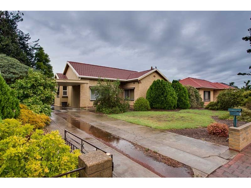 215 Sturt Road, Seacombe Gardens SA 5047