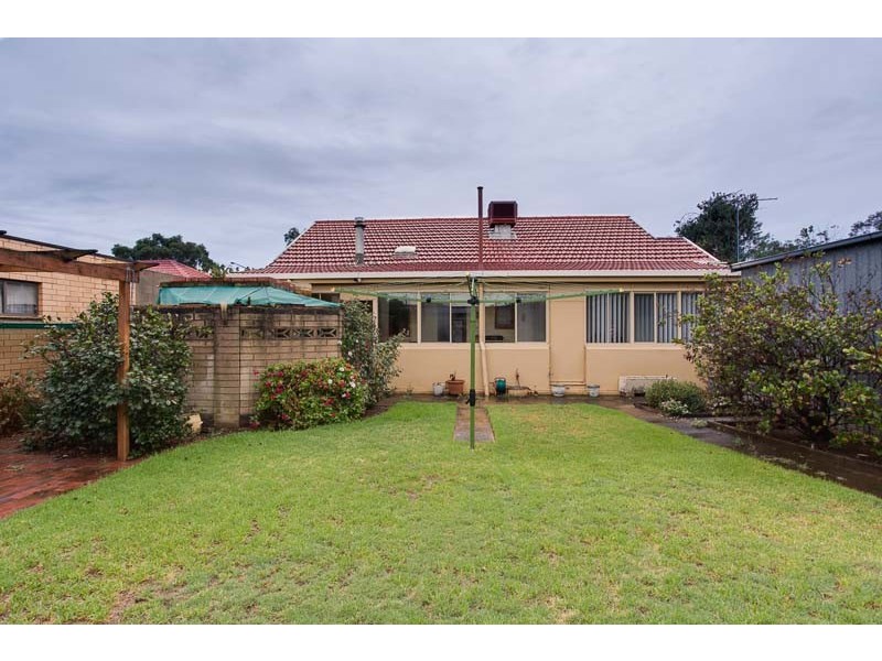 215 Sturt Road, Seacombe Gardens SA 5047