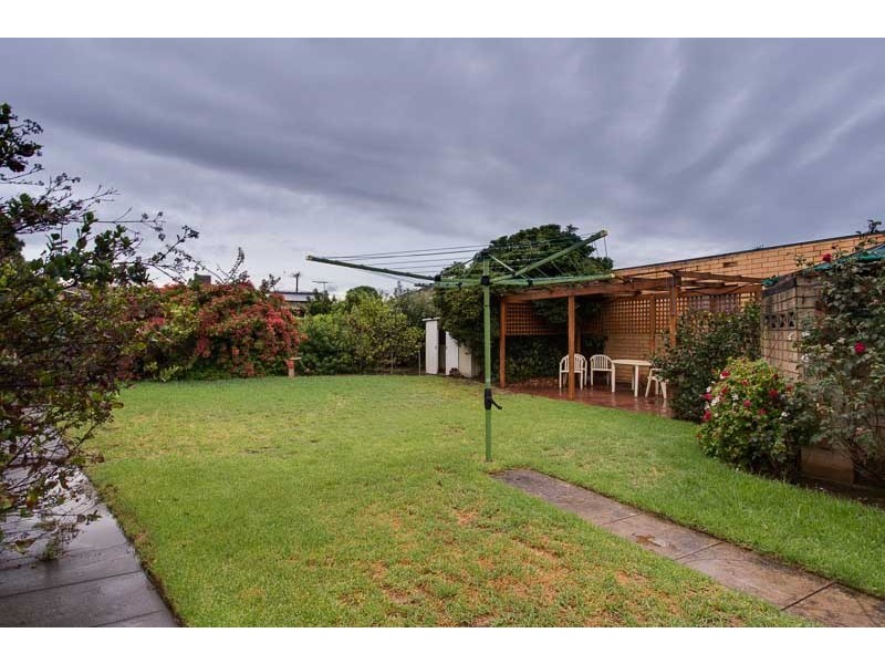 215 Sturt Road, Seacombe Gardens SA 5047