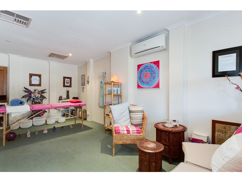 4 Wade Street, Eden Hills SA 5050