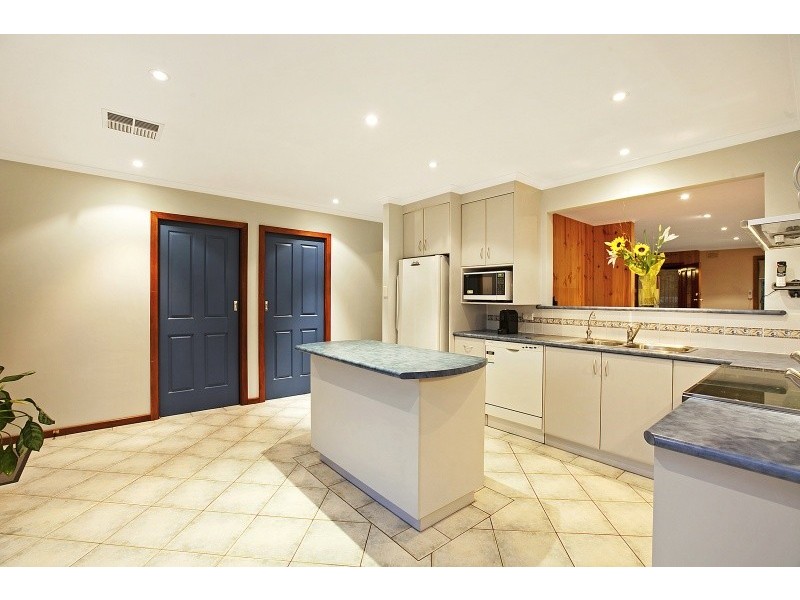 13 Brendan Street, Christie Downs SA 5164