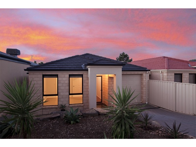 13 Windebanks Road, Aberfoyle Park SA 5159
