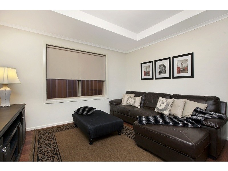 13 Windebanks Road, Aberfoyle Park SA 5159