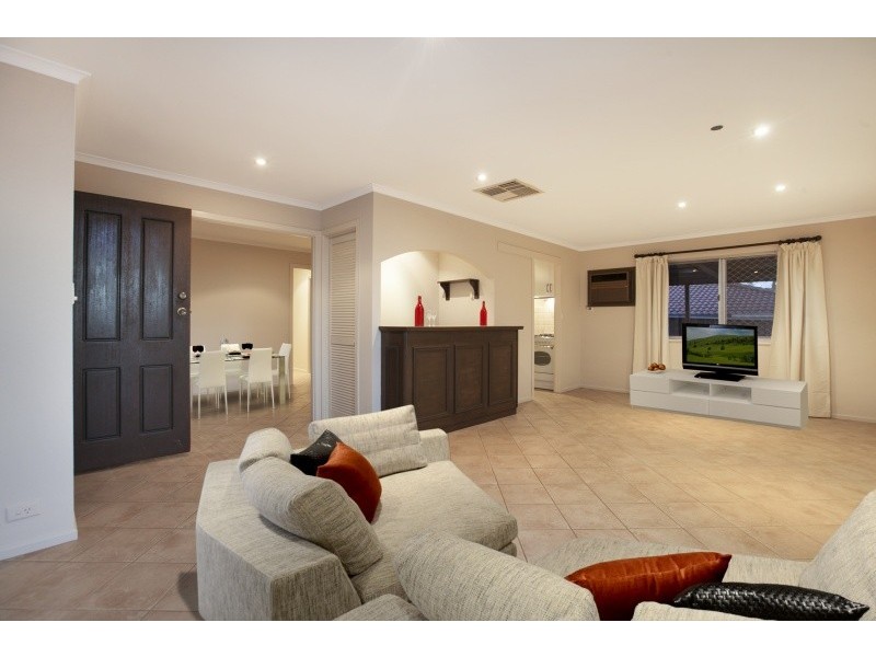 54 Sandison Road, Hallett Cove SA 5158