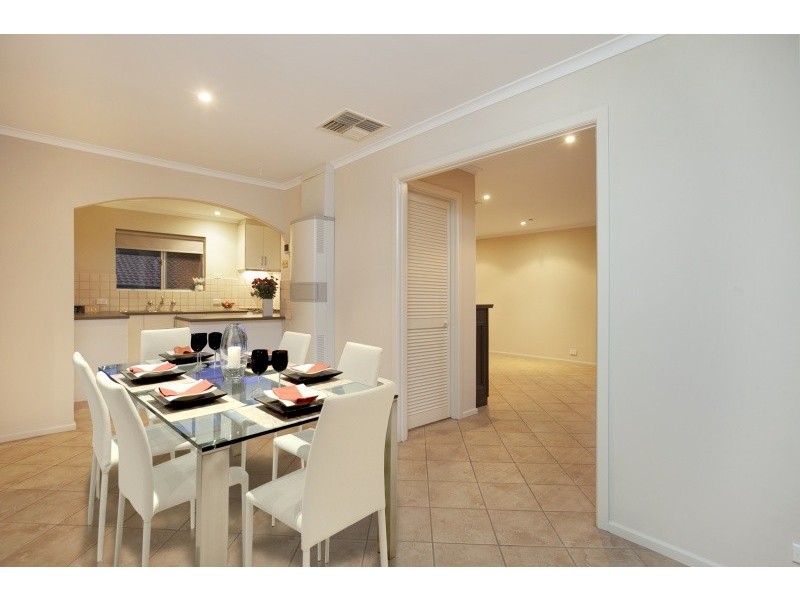 54 Sandison Road, Hallett Cove SA 5158