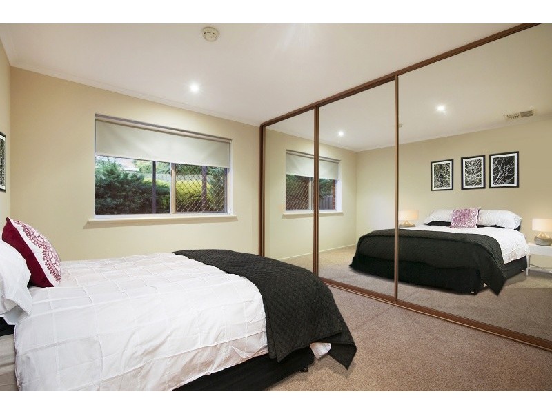 54 Sandison Road, Hallett Cove SA 5158