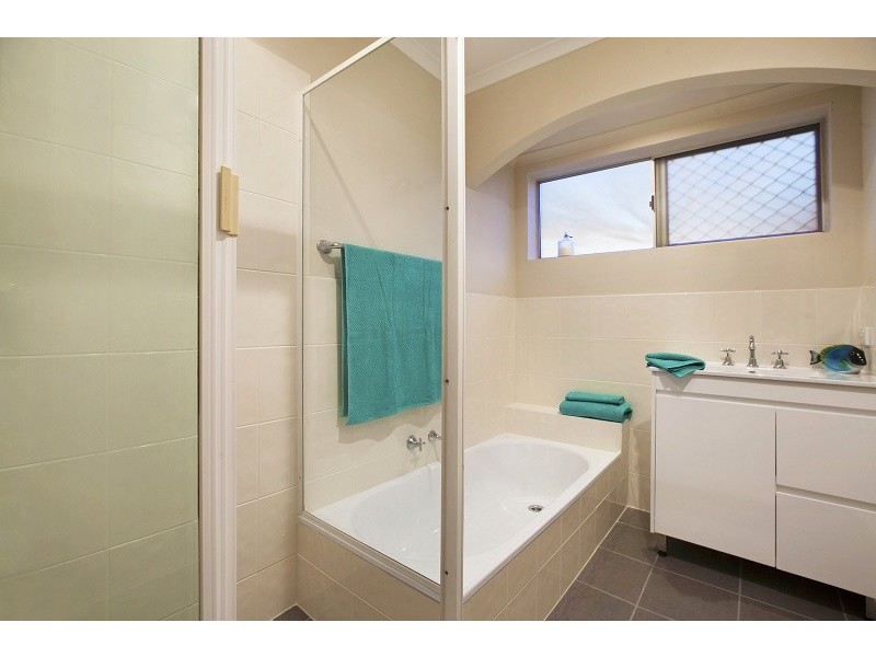 54 Sandison Road, Hallett Cove SA 5158