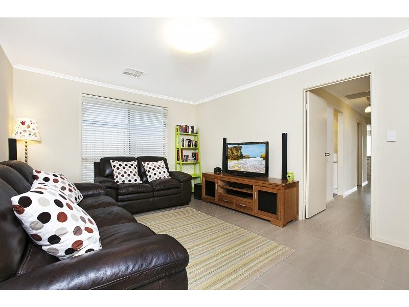 26 Yarr Crescent, Seaford Meadows SA 5169