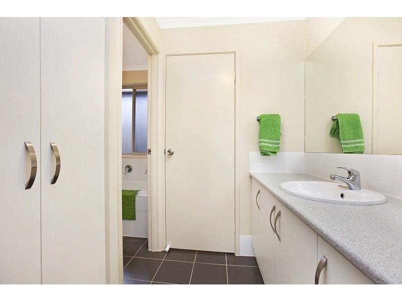 26 Yarr Crescent, Seaford Meadows SA 5169