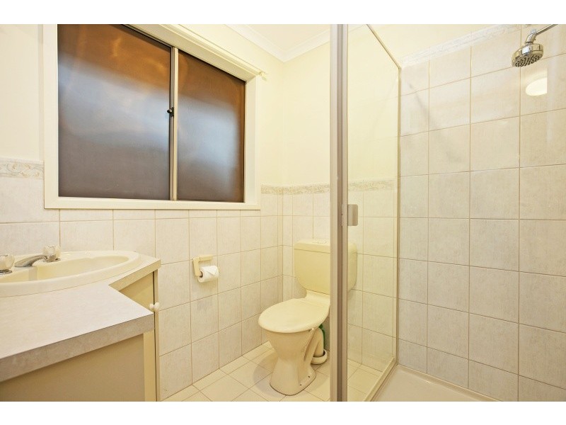 28 Investigator Drive, Woodcroft SA 5162