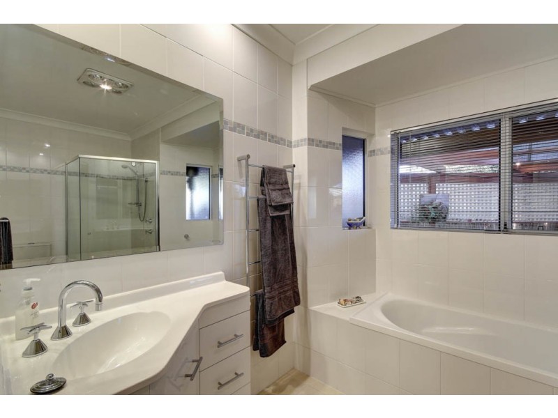 16 Allan Place, Reynella SA 5161