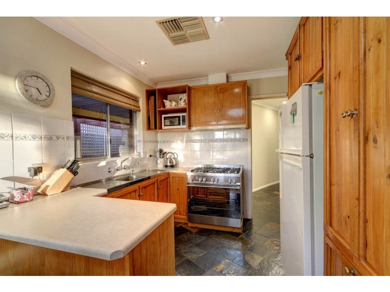 16 Allan Place, Reynella SA 5161