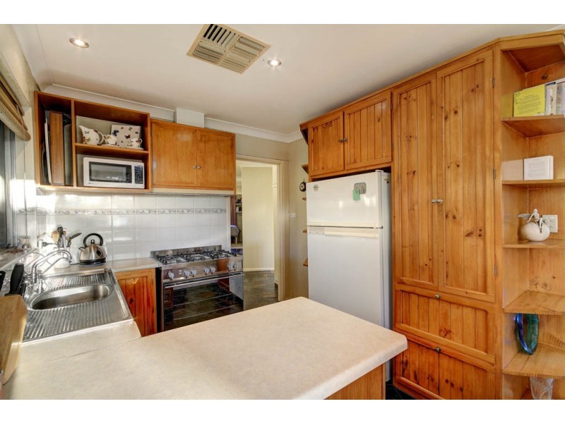 16 Allan Place, Reynella SA 5161