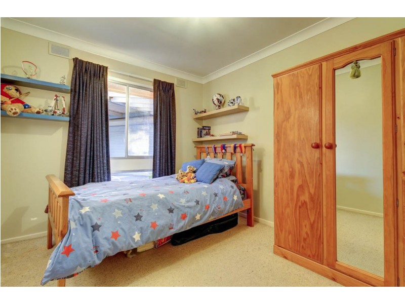 16 Allan Place, Reynella SA 5161