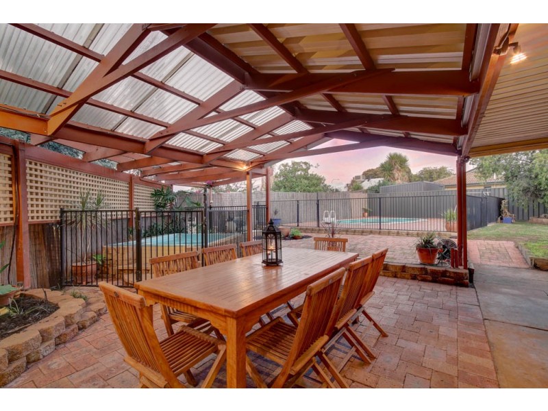 16 Allan Place, Reynella SA 5161