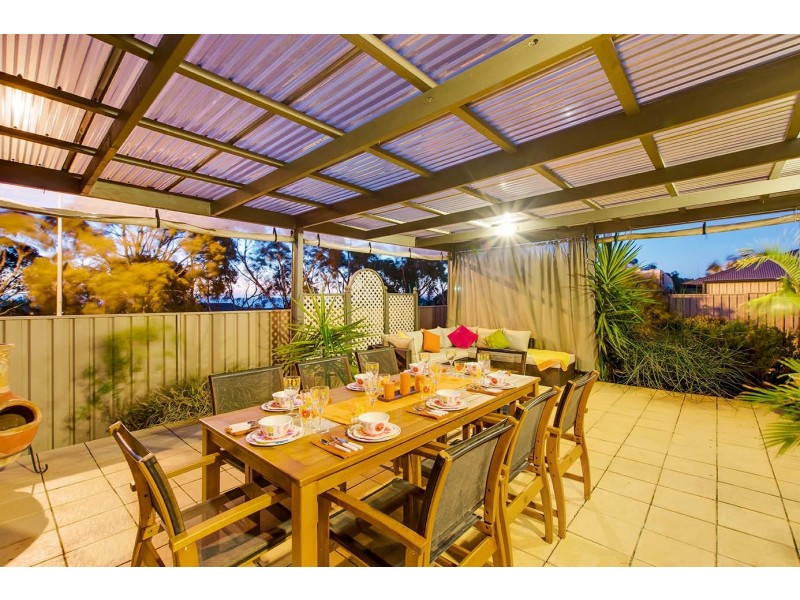 13 Hazeltine Drive, Seaford Rise SA 5169