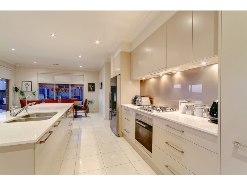 24 Acacia Grove, Flagstaff Hill SA 5159