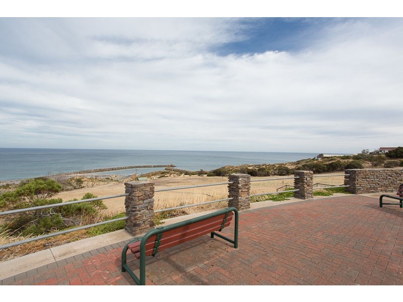 15 Protector Street, O’sullivan Beach SA 5166