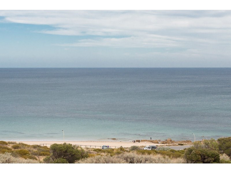 15 Protector Street, O’sullivan Beach SA 5166