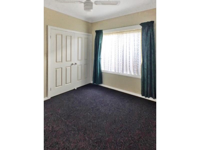 17 Nilpena Avenue, Park Holme SA 5043