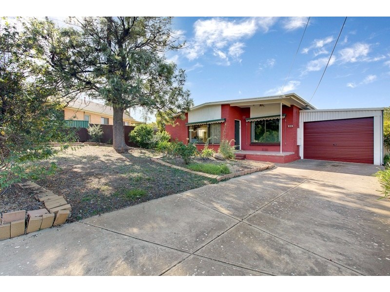 24 Kurandah Street, O’sullivan Beach SA 5166