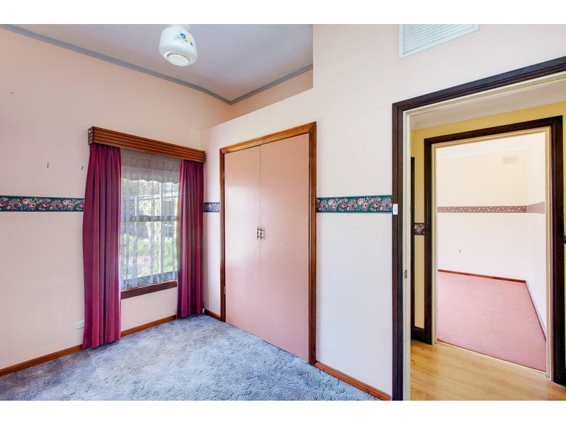 24 Kurandah Street, O’sullivan Beach SA 5166