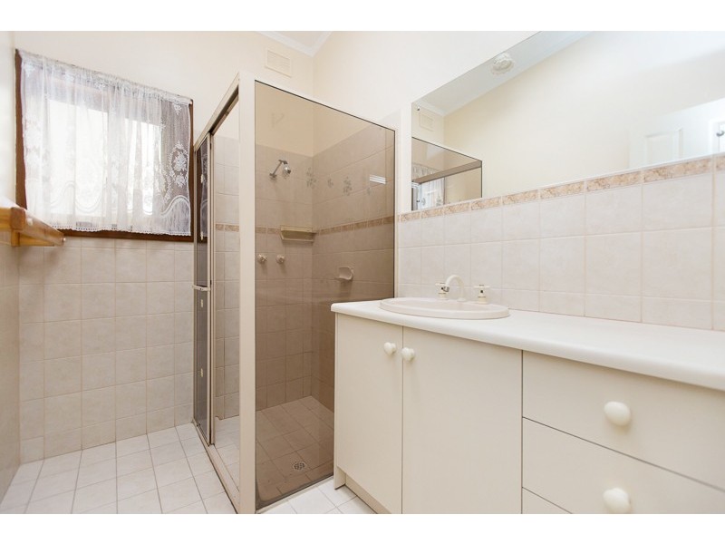 24 Kurandah Street, O’sullivan Beach SA 5166