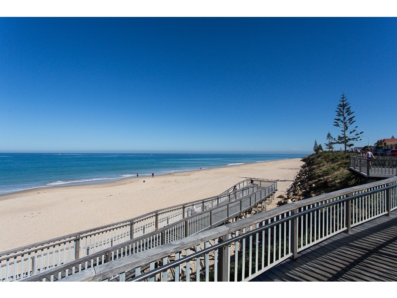 2/34 Clement Terrace, Christies Beach SA 5165