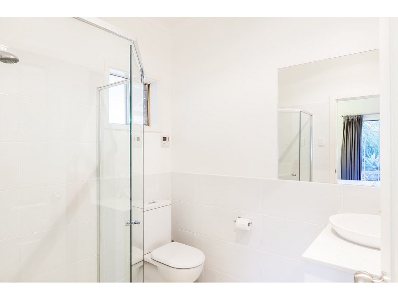 8 Gleneagles Road, Aberfoyle Park SA 5159