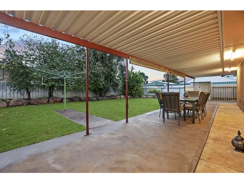 6 Jessica Street, Aberfoyle Park SA 5159