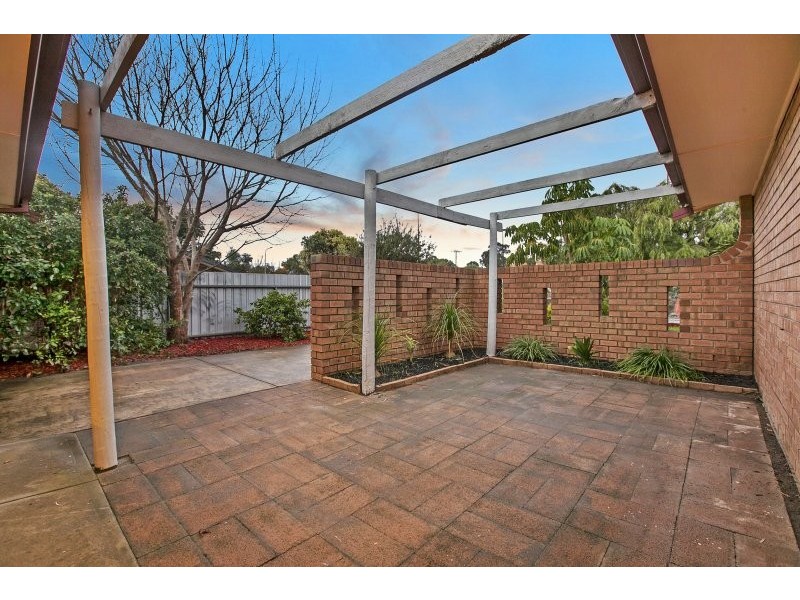 6 Jessica Street, Aberfoyle Park SA 5159