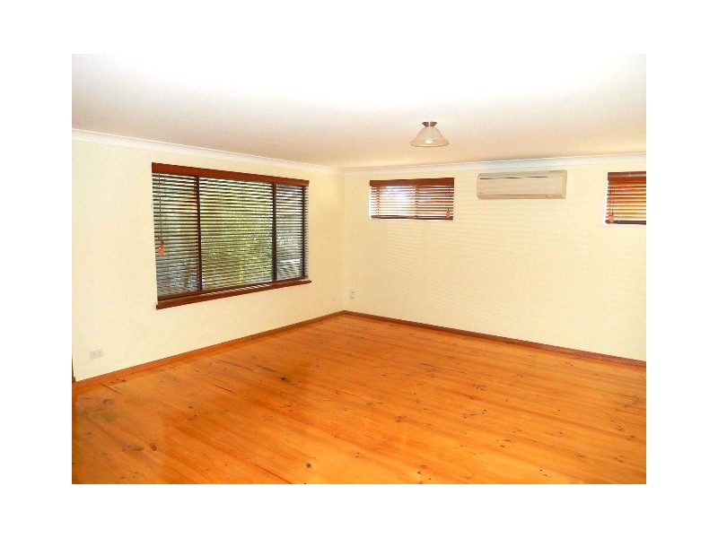 87 Trim Crescent, Old Noarlunga SA 5168