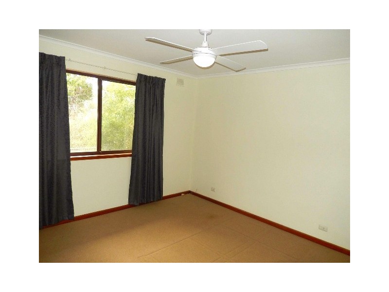 87 Trim Crescent, Old Noarlunga SA 5168