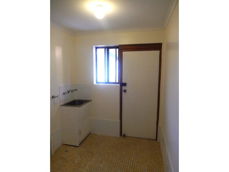 87 Trim Crescent, Old Noarlunga SA 5168