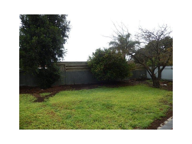 87 Trim Crescent, Old Noarlunga SA 5168