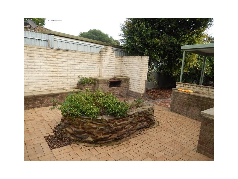87 Trim Crescent, Old Noarlunga SA 5168