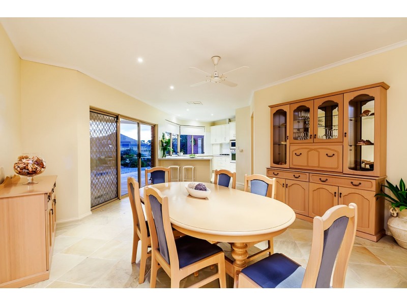 206 Reynell Road, Woodcroft SA 5162