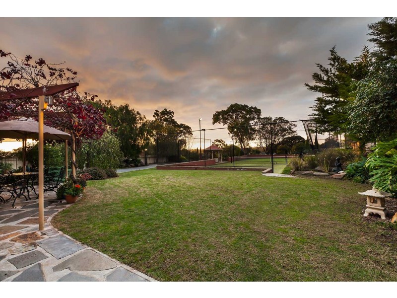 206 Reynell Road, Woodcroft SA 5162