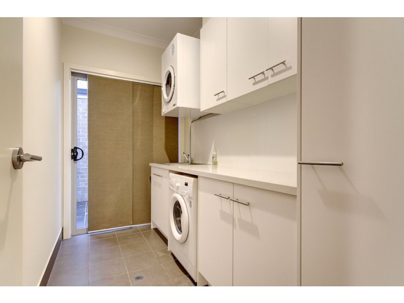 10 Elizabeth Crescent, Hallett Cove SA 5158