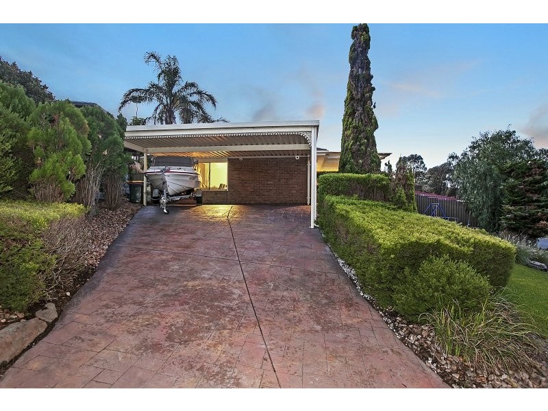 21 Doulton Drive, Trott Park SA 5158