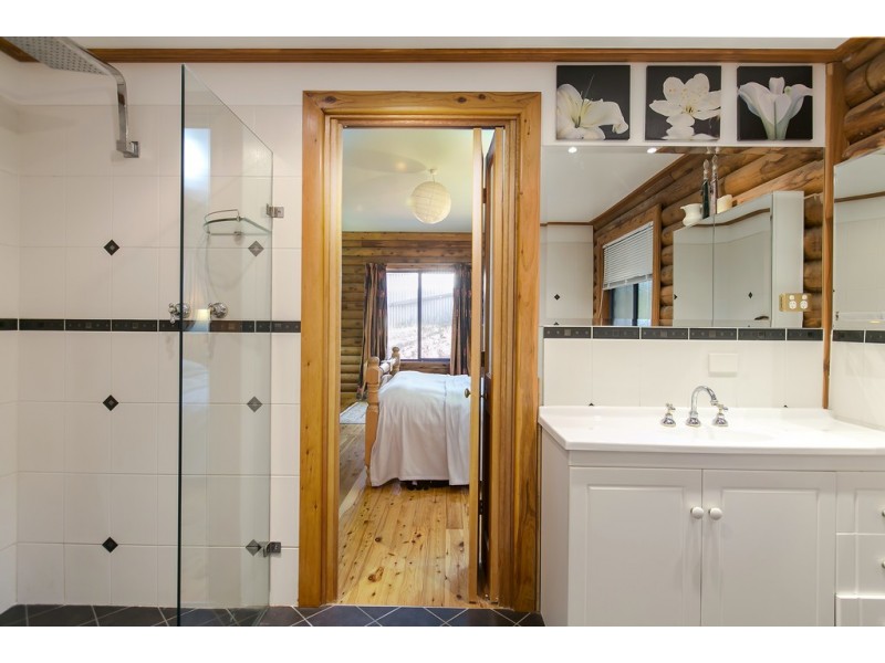 13 Annette Way, Coromandel Valley SA 5051