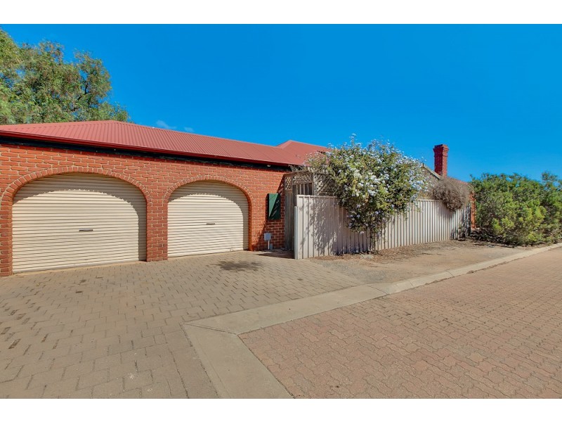 7 Pitcairn Court, Seaford Rise SA 5169