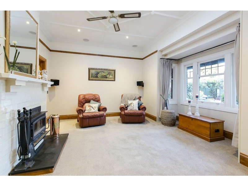 28 The Crescent, Brighton SA 5048