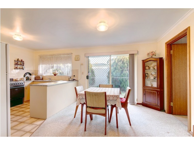 7b Cecelia Street, Hove SA 5048