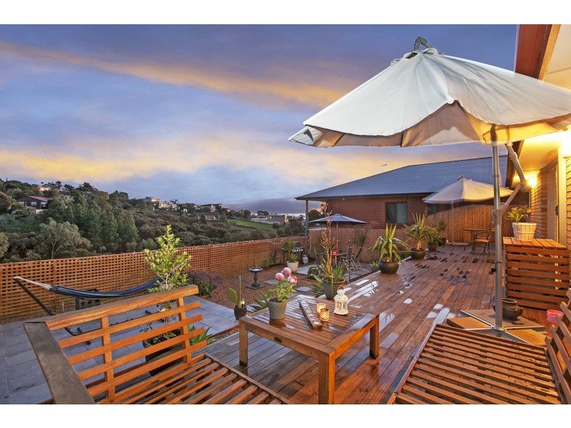 11 Spinks Road, Marino SA 5049