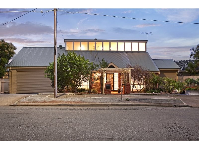 2a Robertson Place, Marino SA 5049